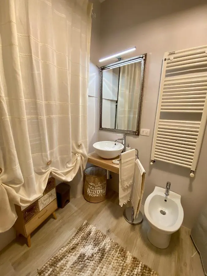 Apartment Sisters'Home Cortona Italy