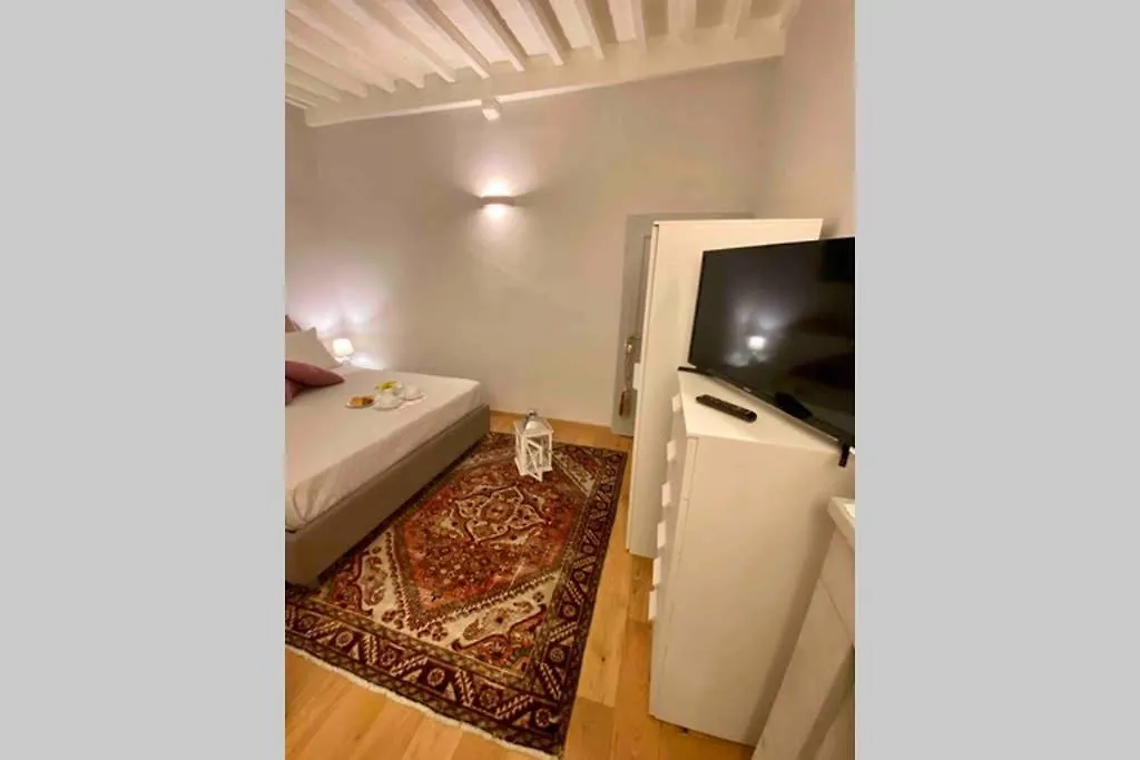 Apartment Sisters'Home Cortona Italy